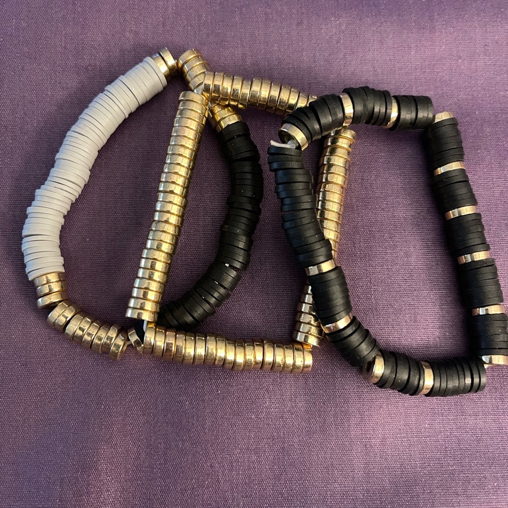 Gold and Black Stretch Beaded Bracelet Set - Picture 2 of 2
